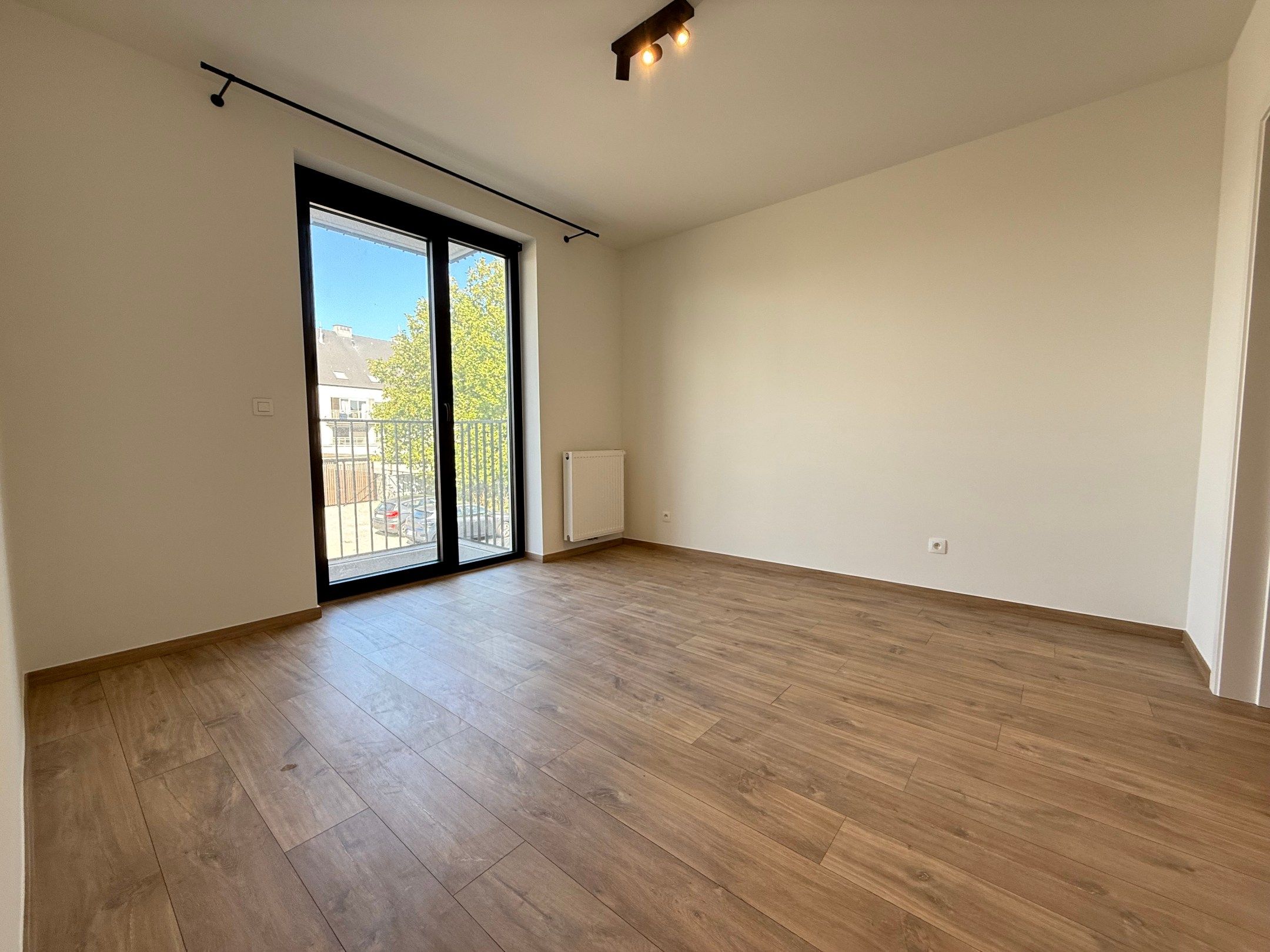 Modern nieuwbouwappartement met 3 slaapkamers op toplocatie in Ooigem. foto 6