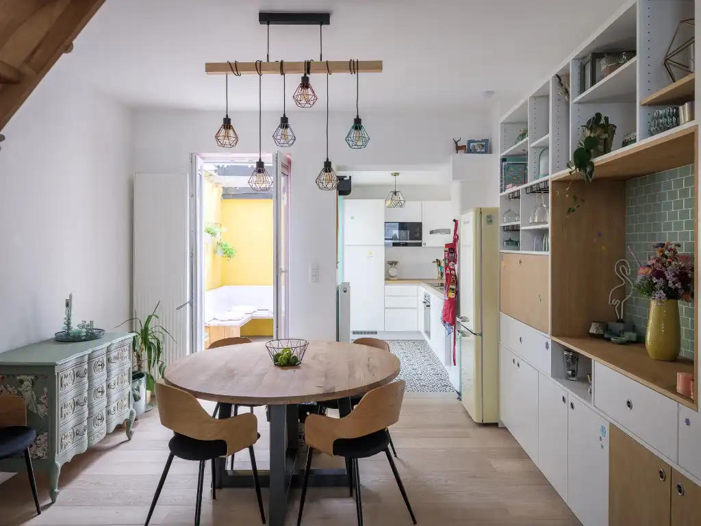 Aangename en instapklare woning met drie slaapkamers, gelegen op wandel- en fietsafstand van het historische centrum van Gent. foto 4