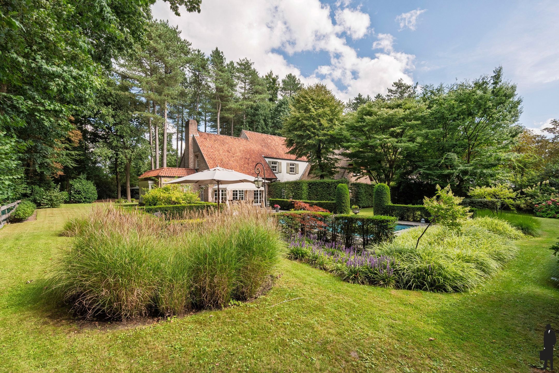 Tijdloze villa met 5 slks, 2 bdks en buitenzwembad foto 30
