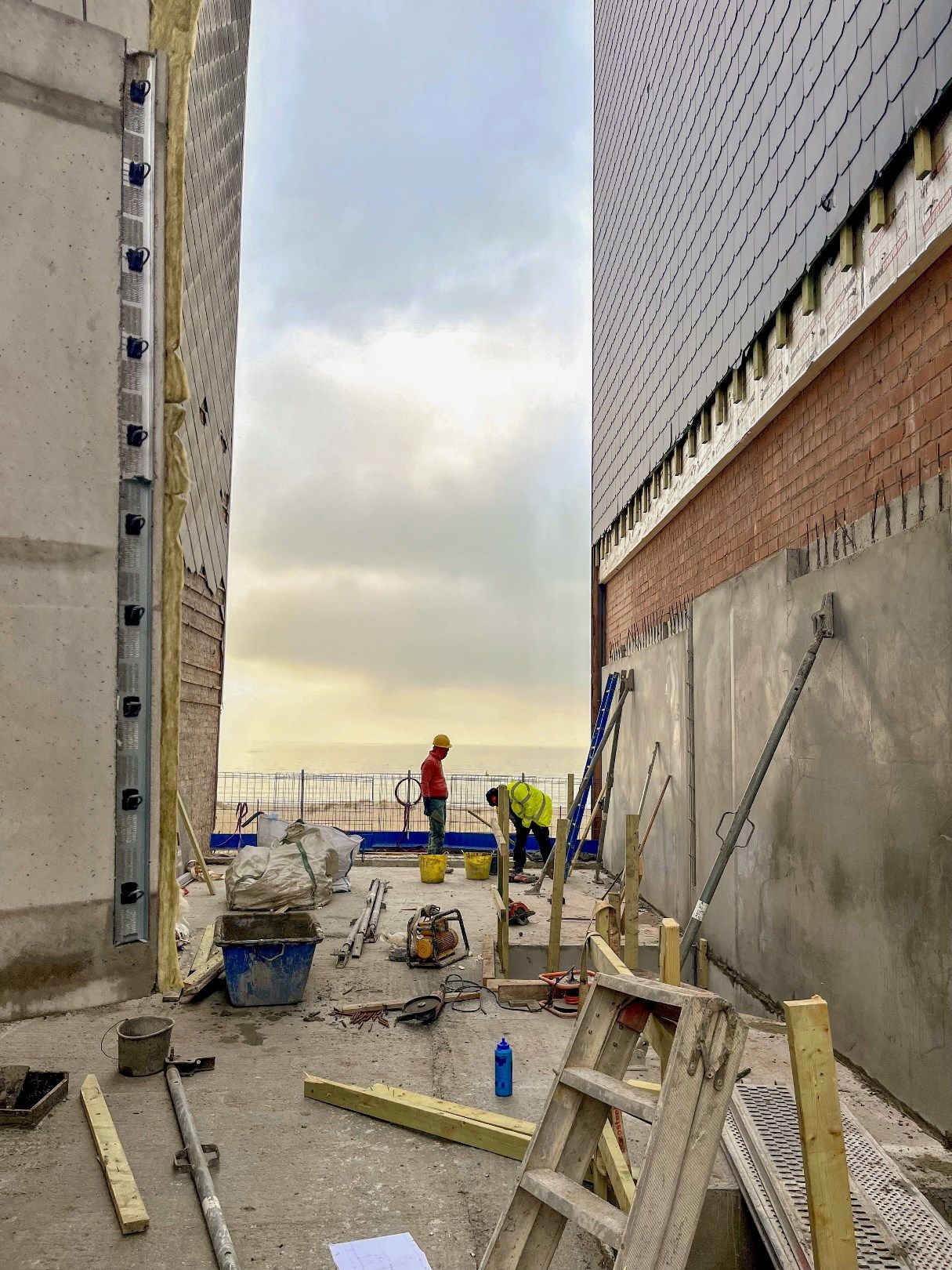 De res. Pure Sea: 7 luxe appartementen met frontaal zeezicht in Oostduinkerke.  foto 6