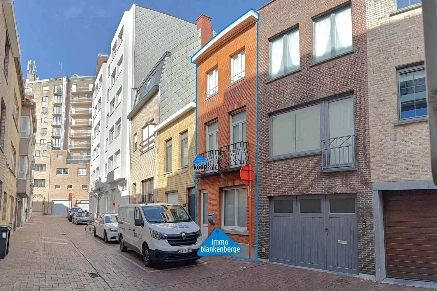 Charmante en instapklare woning op toplocatie nabij centrum, strand en zee foto {{pictureIndex}}