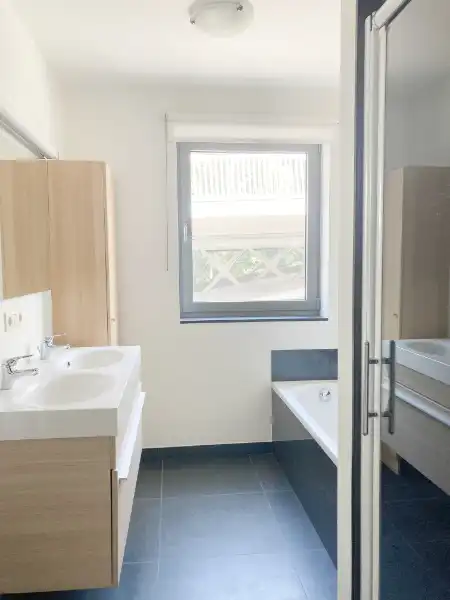 Luxueus appartement met 2 slaapkamers en staanplaats foto 9