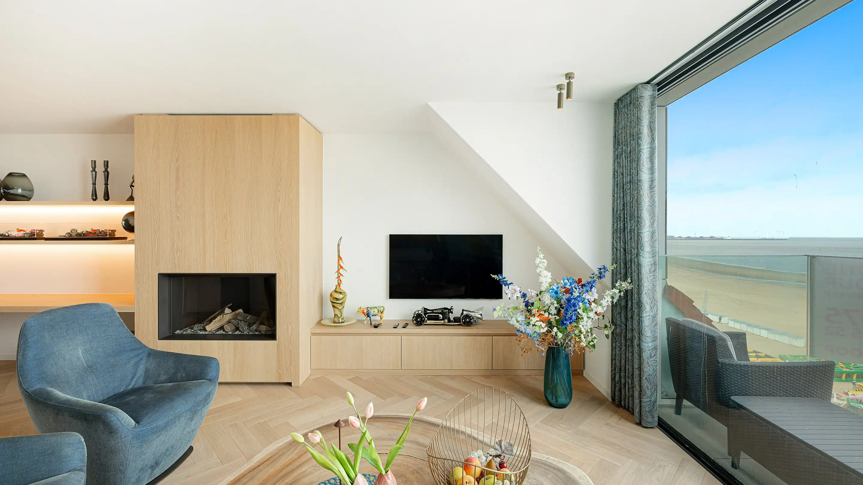 Exclusief en perfect afgewerkt appartement met unieke doorzichten op zee en het Knokse hinterland foto 11