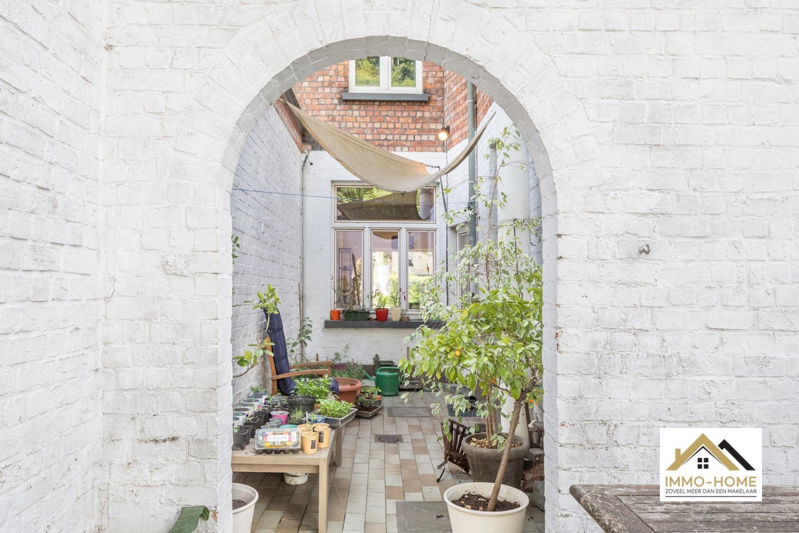 Zeer ruim herenhuis te centrum Gent foto 23