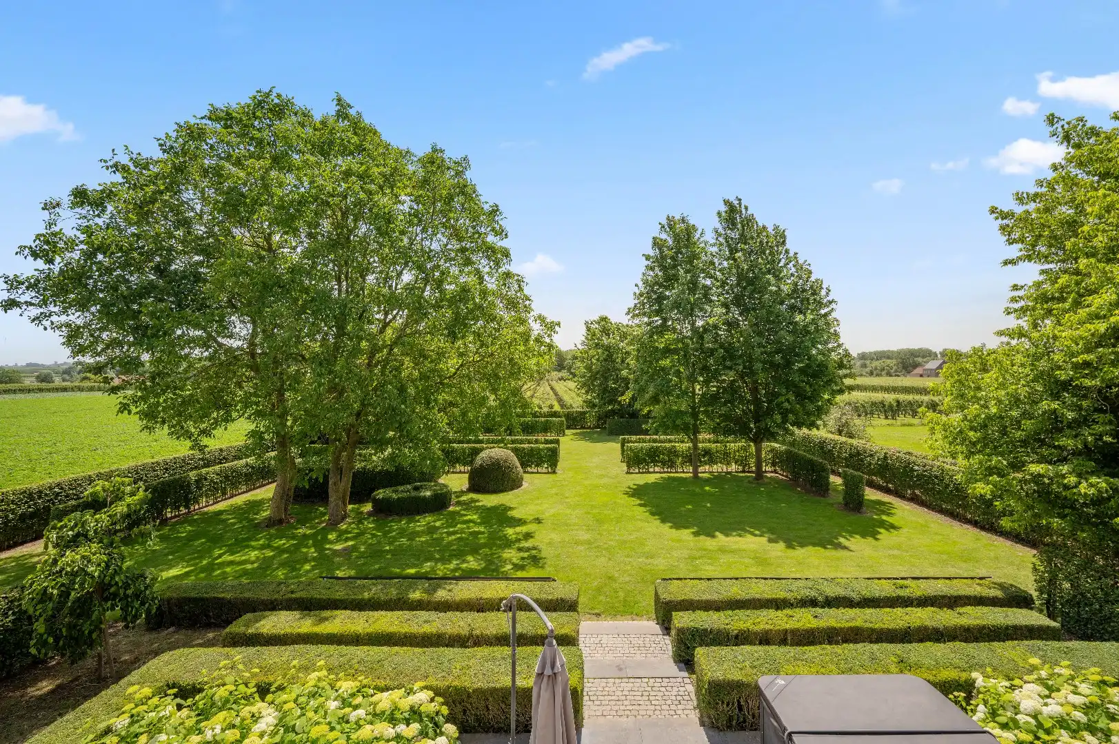 Uitzonderlijke klassevolle villa met 4 slpks en prachtige tuin foto 21