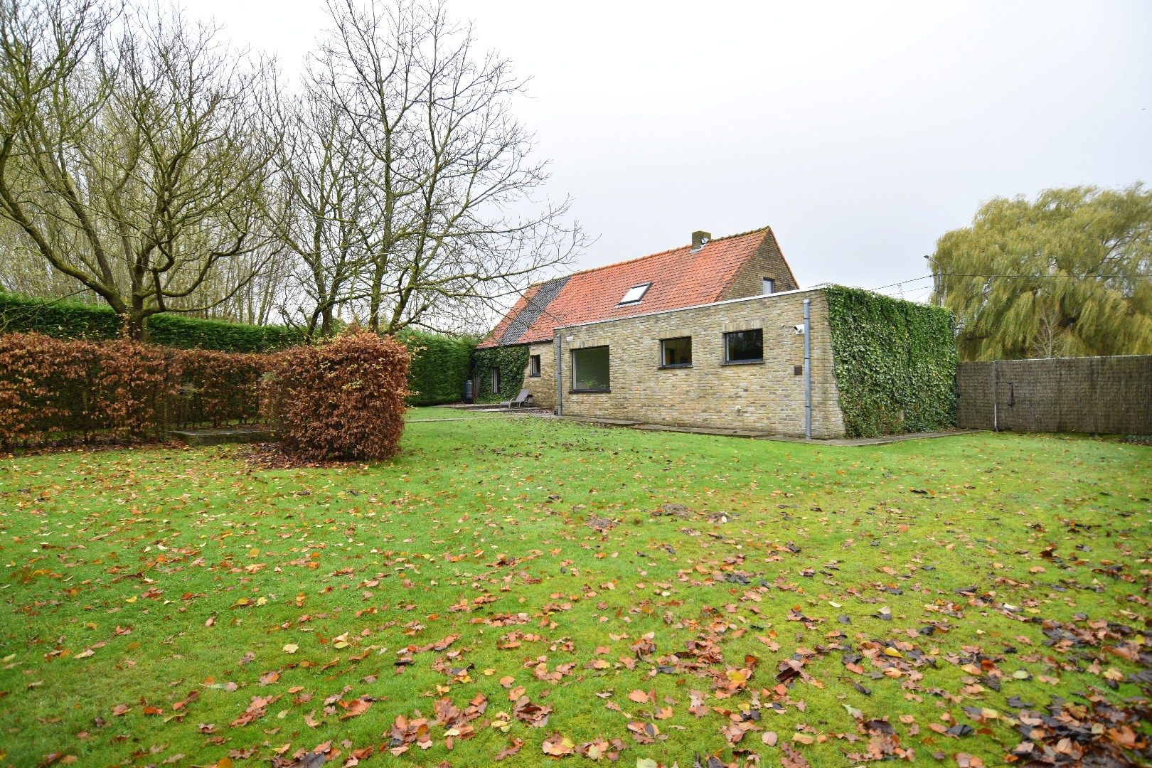 Landelijk wonen in alle comfort én met 4 slaapkamers te Sint-Eloois-Winkel foto 2