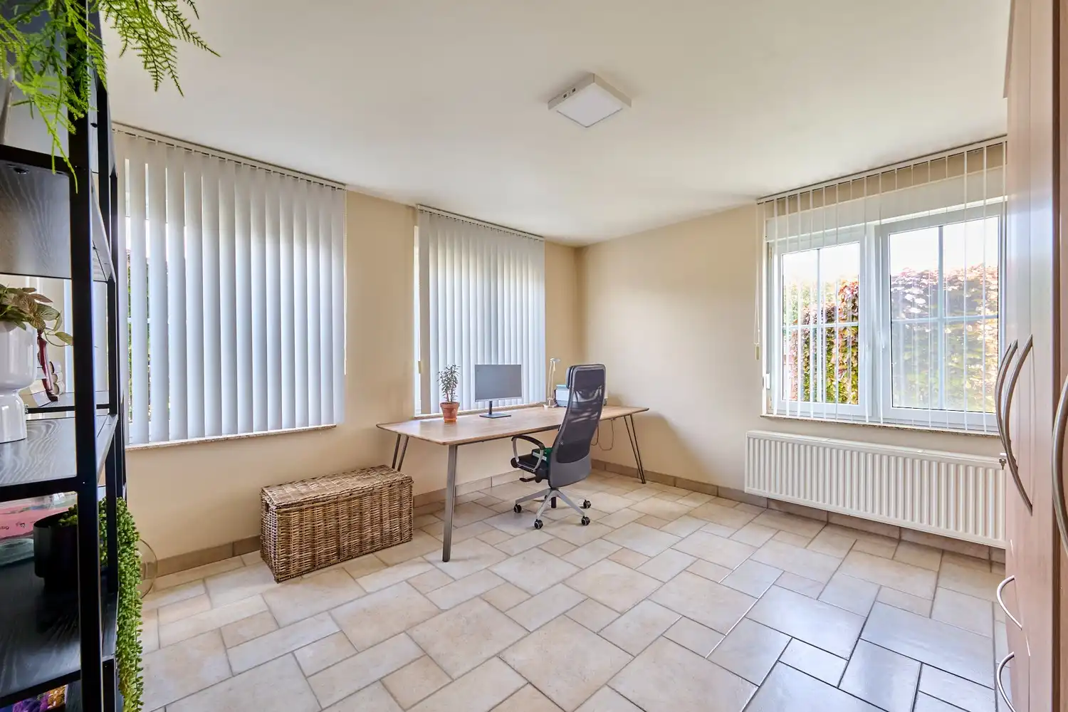 Kwaliteitsvolle woning met zuidgerichte tuin te Dilsen-Stokkem foto 11