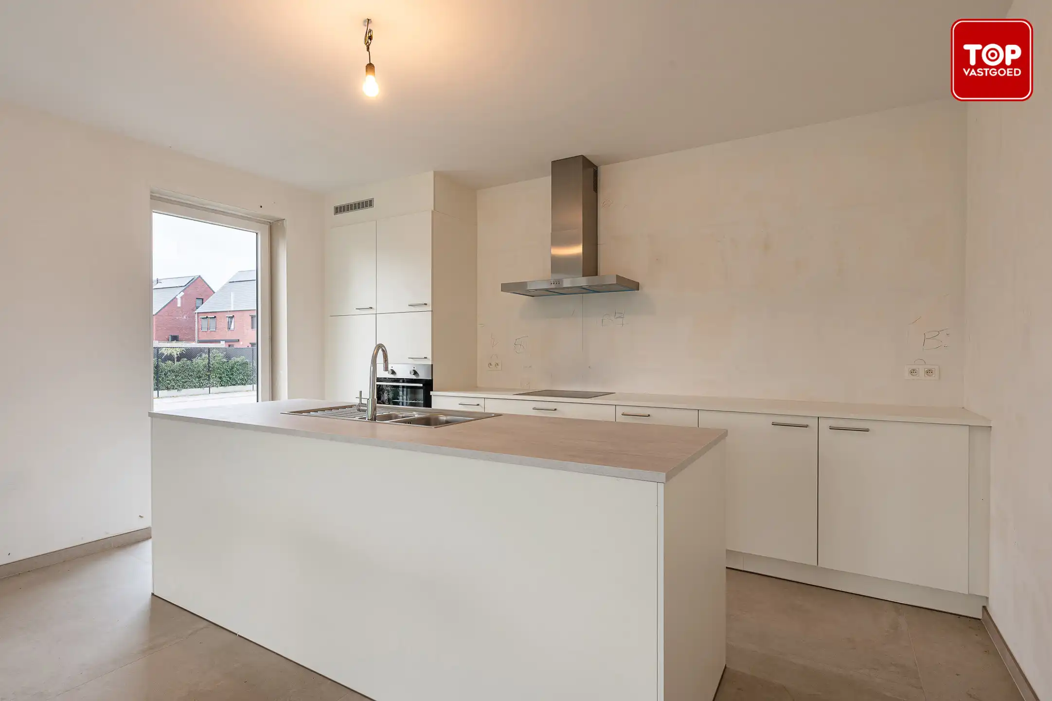 Ruim en lichtrijk nieuwbouwappartement met tuin foto 7