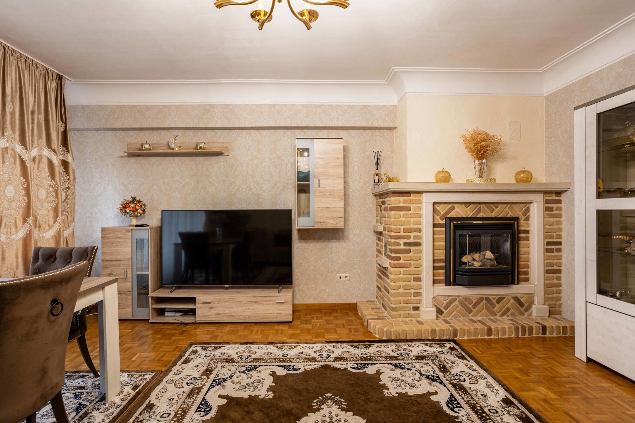 Ruim appartement met 3 slaapkamers in centrum Ronse foto 6