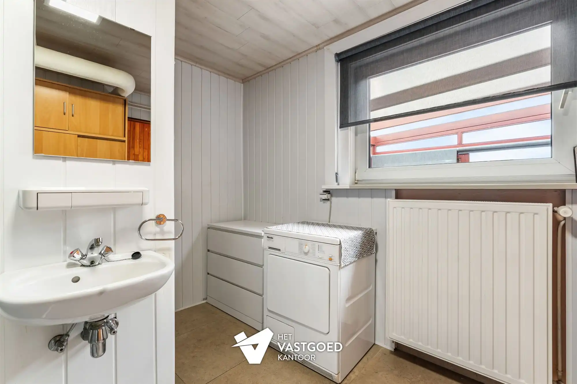 VERRASSEND RUIME OP TE FRISSEN WONING RUSTIG GELEGEN OP EEN PERCEEL VAN 5A32CA TE BEVERLO foto 14