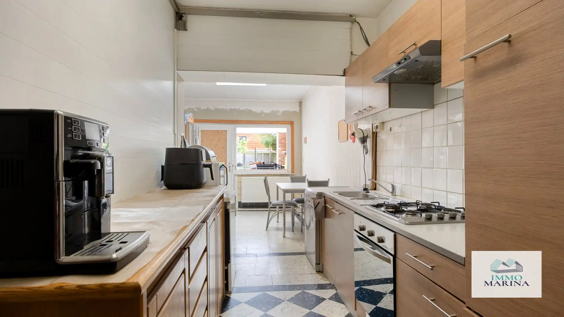 RUIME WONING MET ZUIDTUIN foto 8