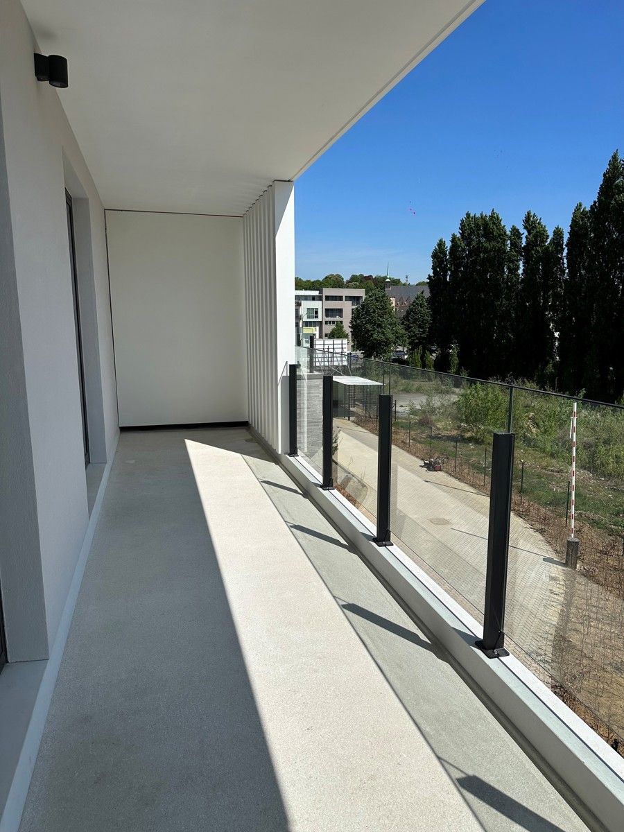 Prachtig 1 slaapkamer appartement met groot TERRAS foto 5