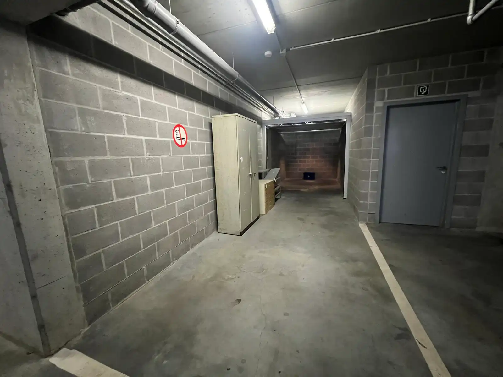 Ruim gelijkvloers appartement  met tuin op topligging. foto 17