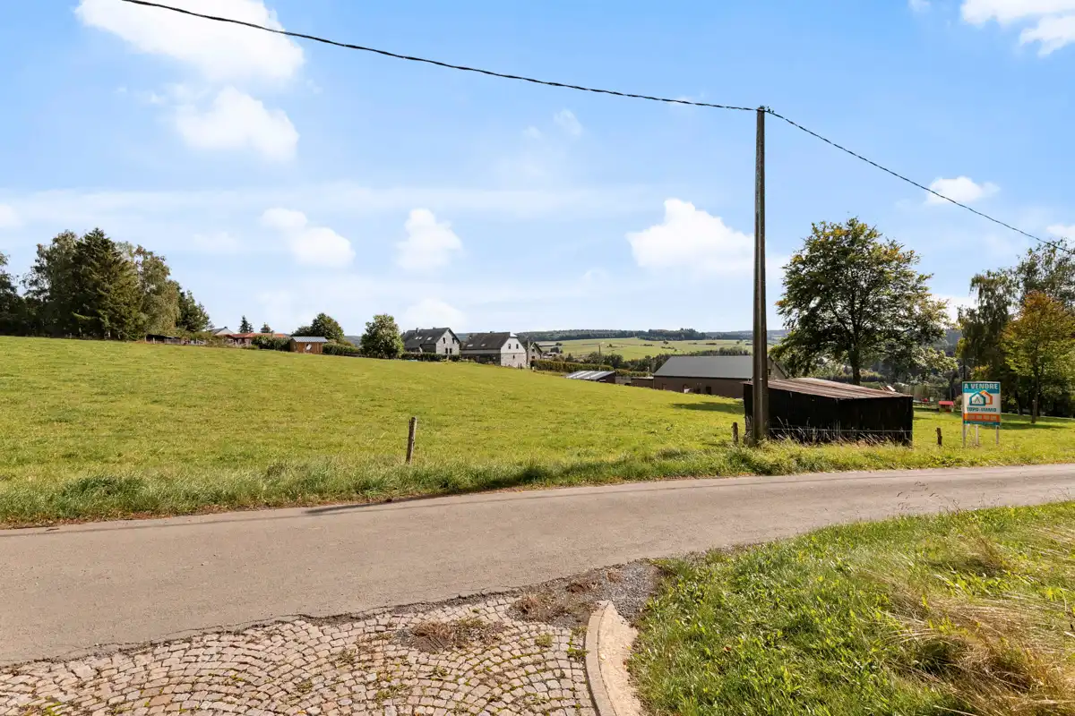 Terrain à batir de 11a 79ca dans un endroit calme foto 3