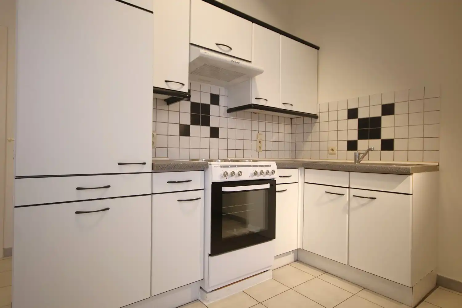 Gezellig gelijkvloers appartement te huur nabij het centrum van Sint-Truiden foto 3