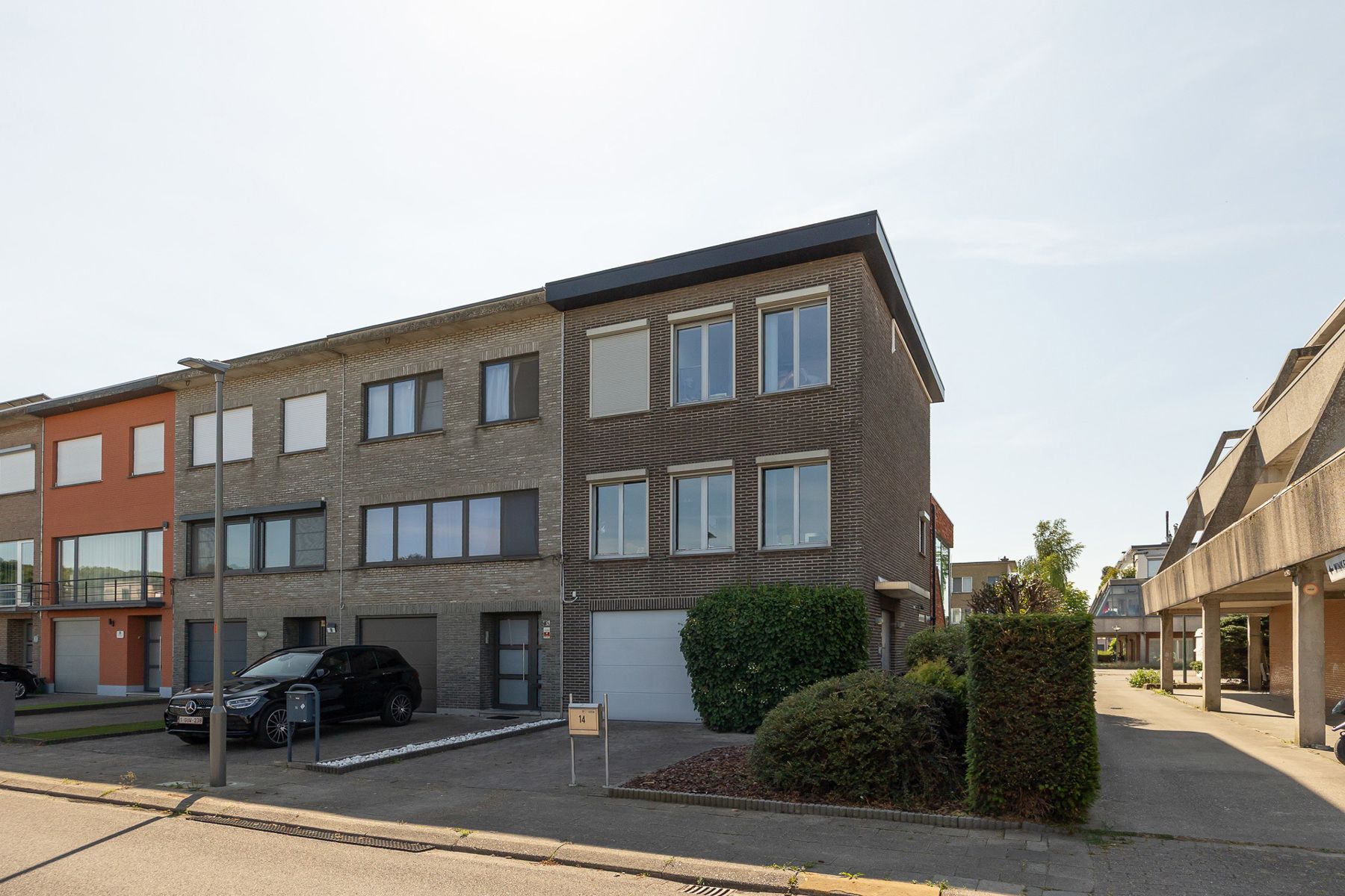 Instapklare bel-étage met moderne uitbreiding in Hoevenen (EPC A)! foto 2