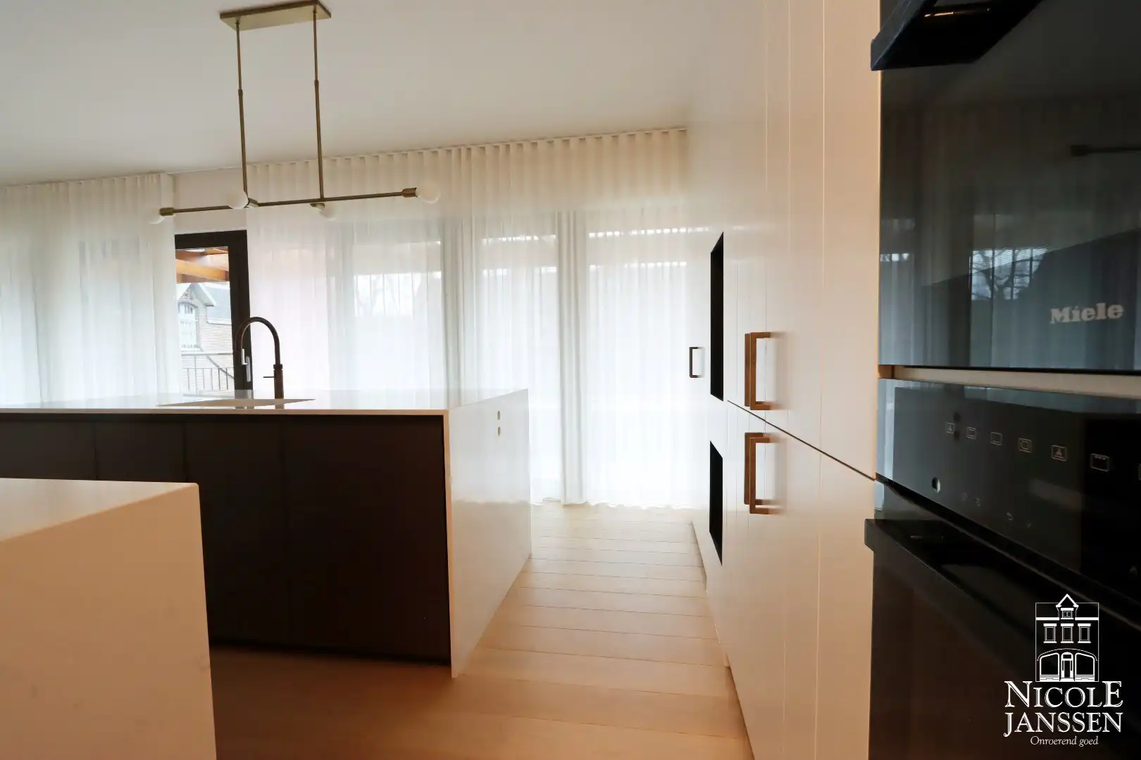 Luxe nieuwbouwappartement op de 3de verdieping met mooi terras  foto 10