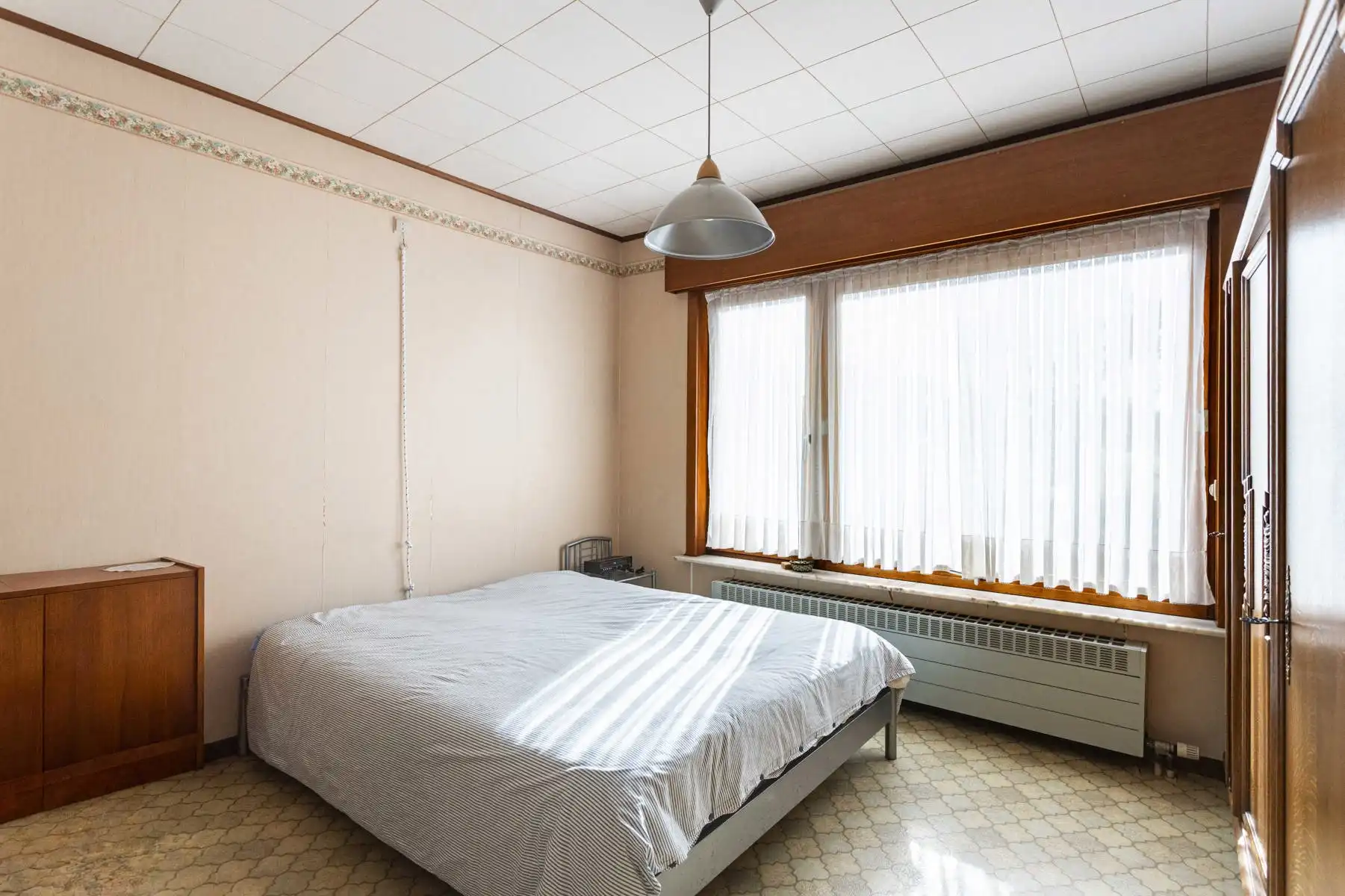 Ruime open bebouwing met 5 slaapkamers op toplocatie! foto 8