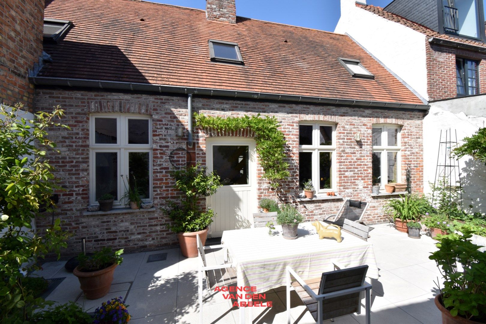 Authentieke historische stadswoning met prachtige tuin  foto 21