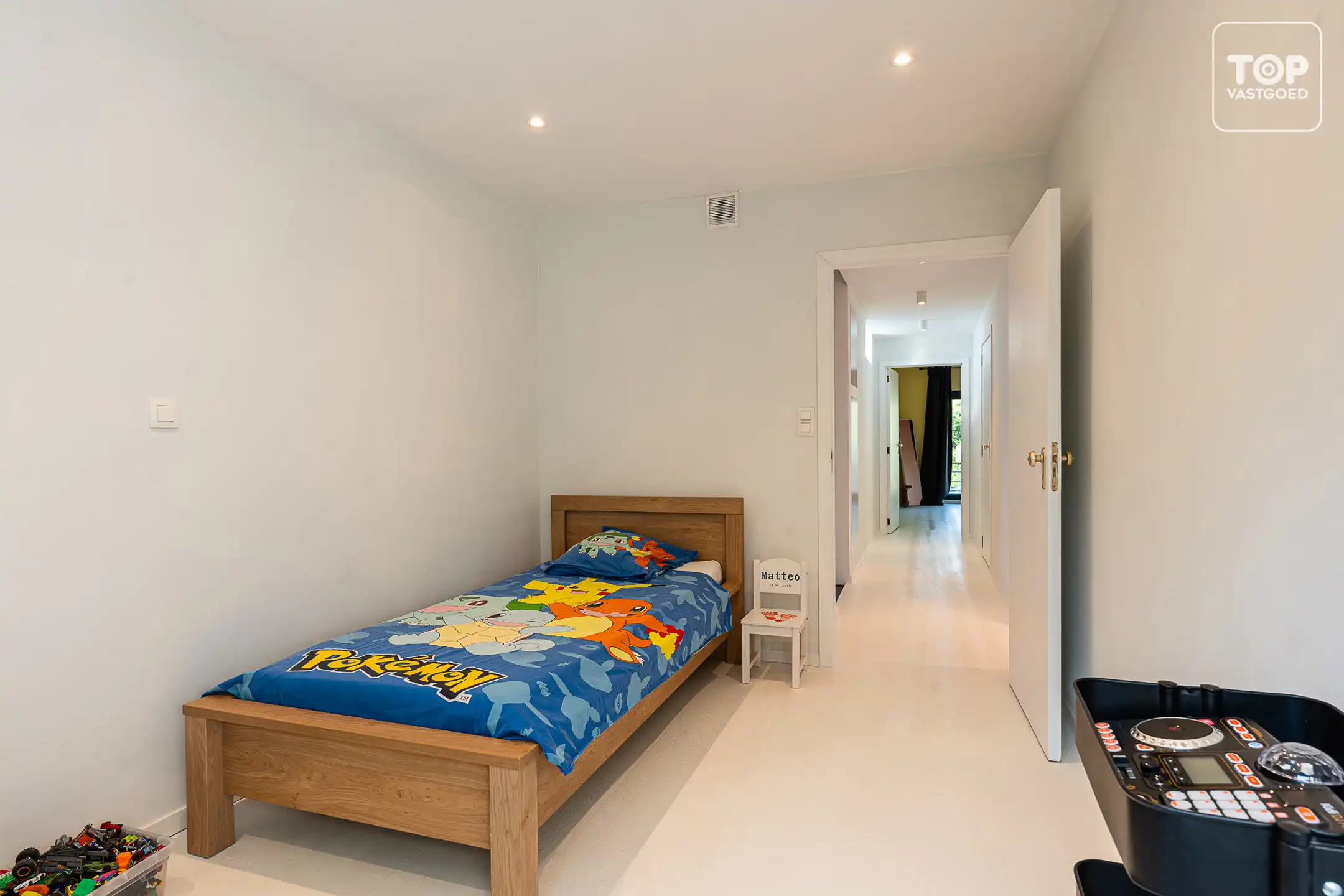 Gerenoveerde woning in een rustige buurt foto 12