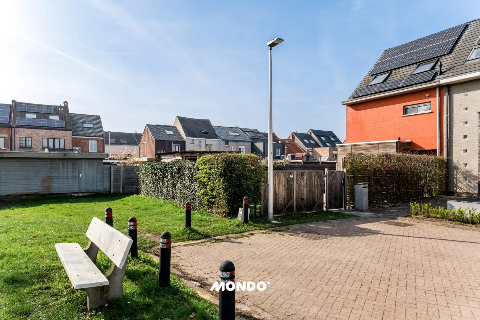 Ruime gezinswoning met 6 slaapkamers, zonnepanelen en zuidgerichte tuin foto 18