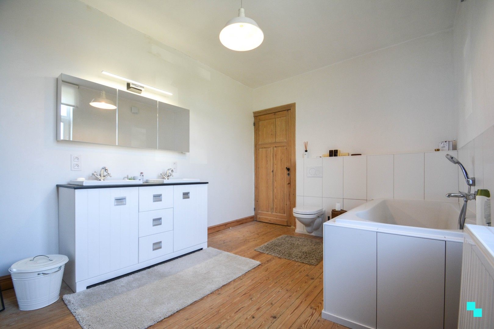 Alleenstaande landelijk gelegen woning met 3 slaapkamers foto 18