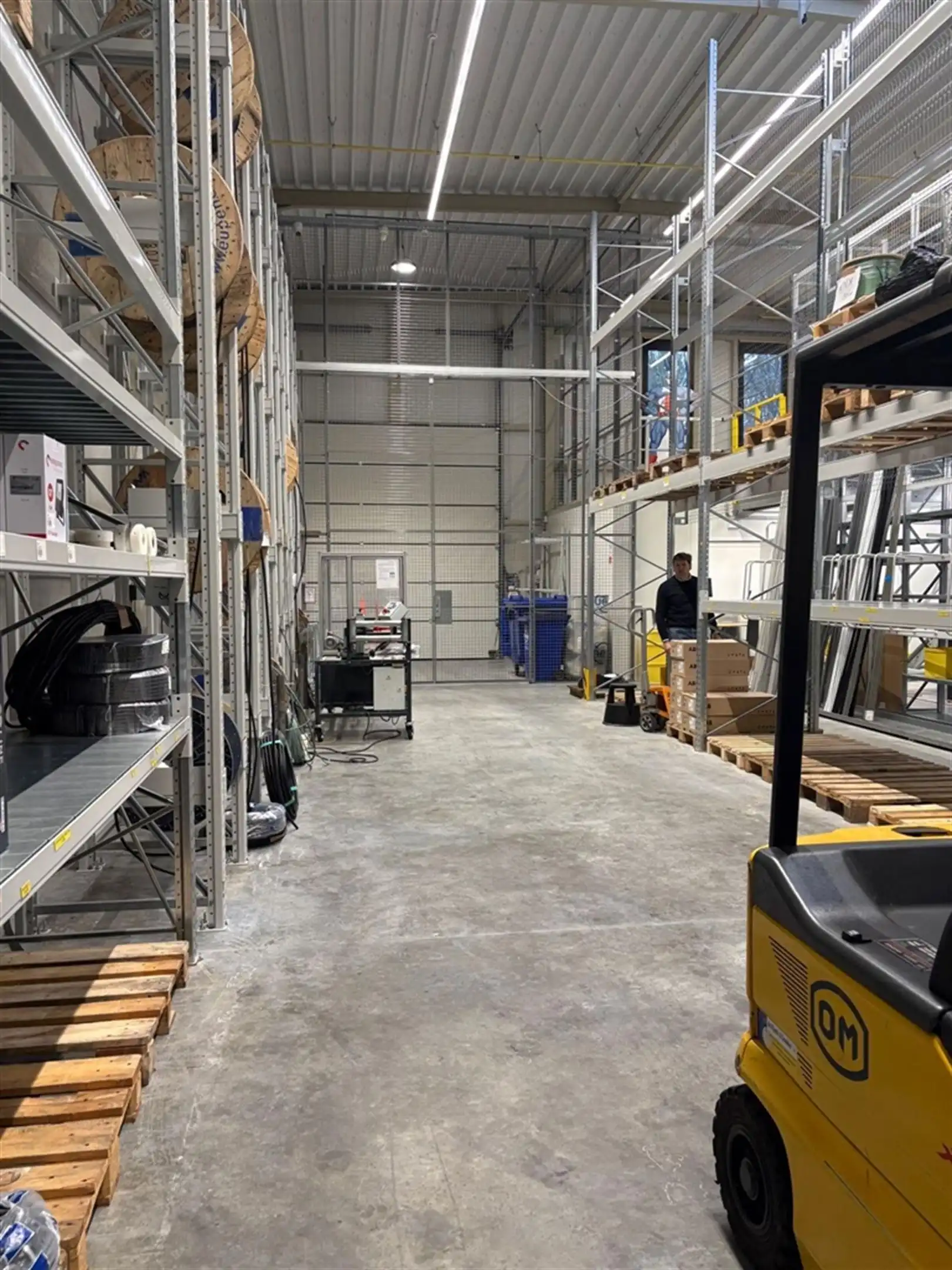 Te Huur KMO unit op bedrijvenpark Steenoven te Malle foto 2