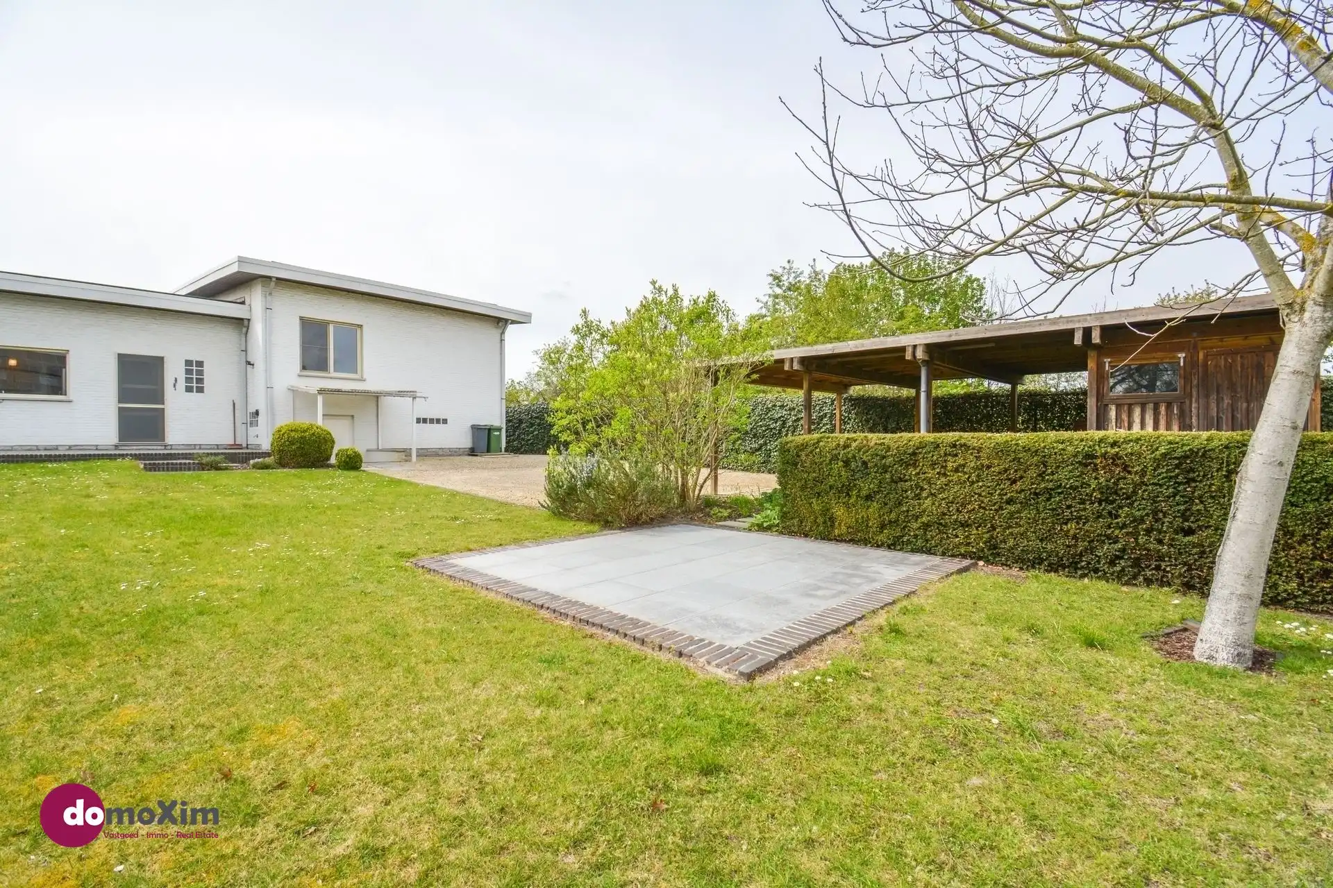 Ruime woning met kantoorruimte in het centrum van Hever foto 27