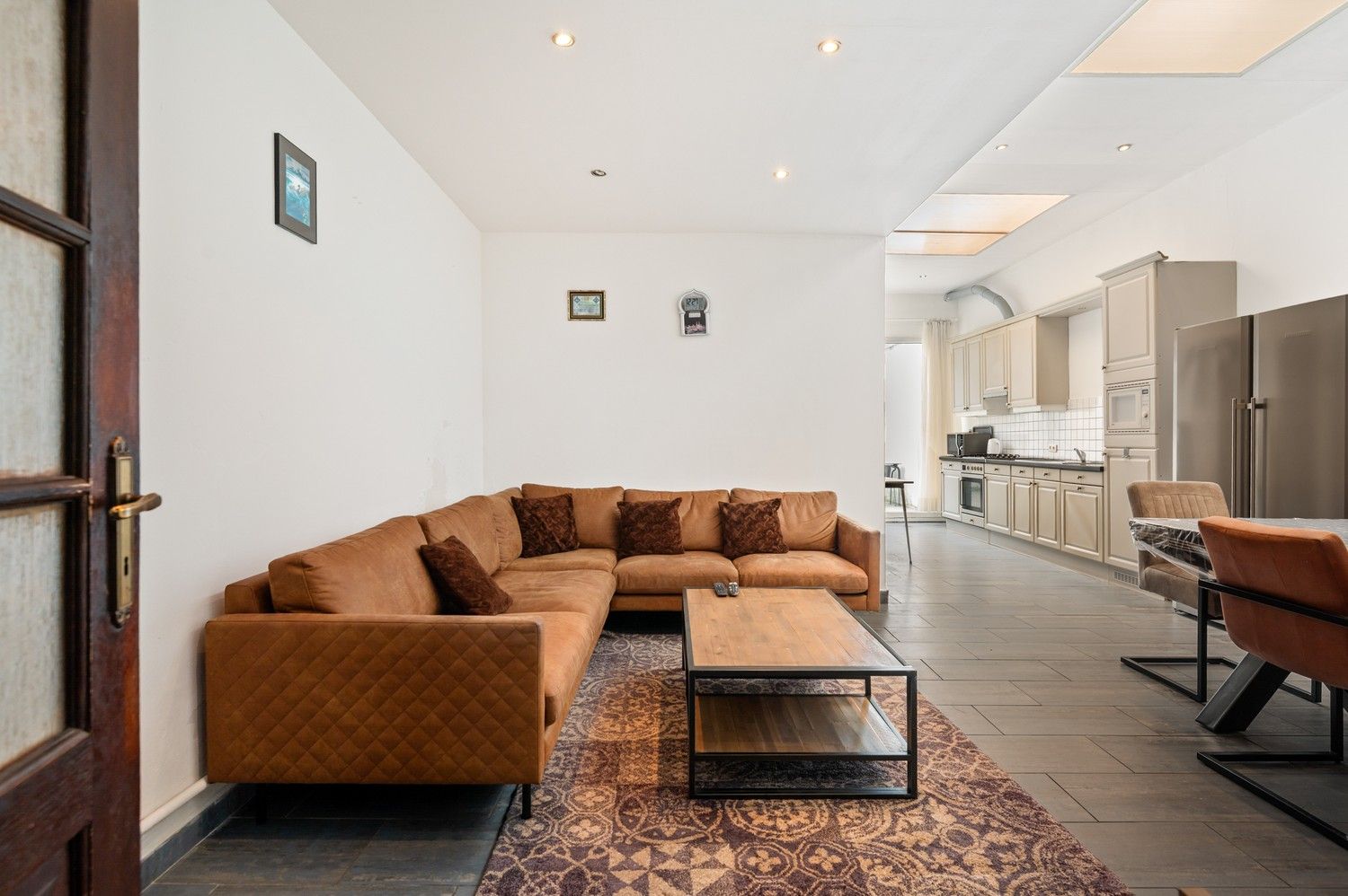 Ruime woning met 8 slaapkamers te Antwerpen! foto 8
