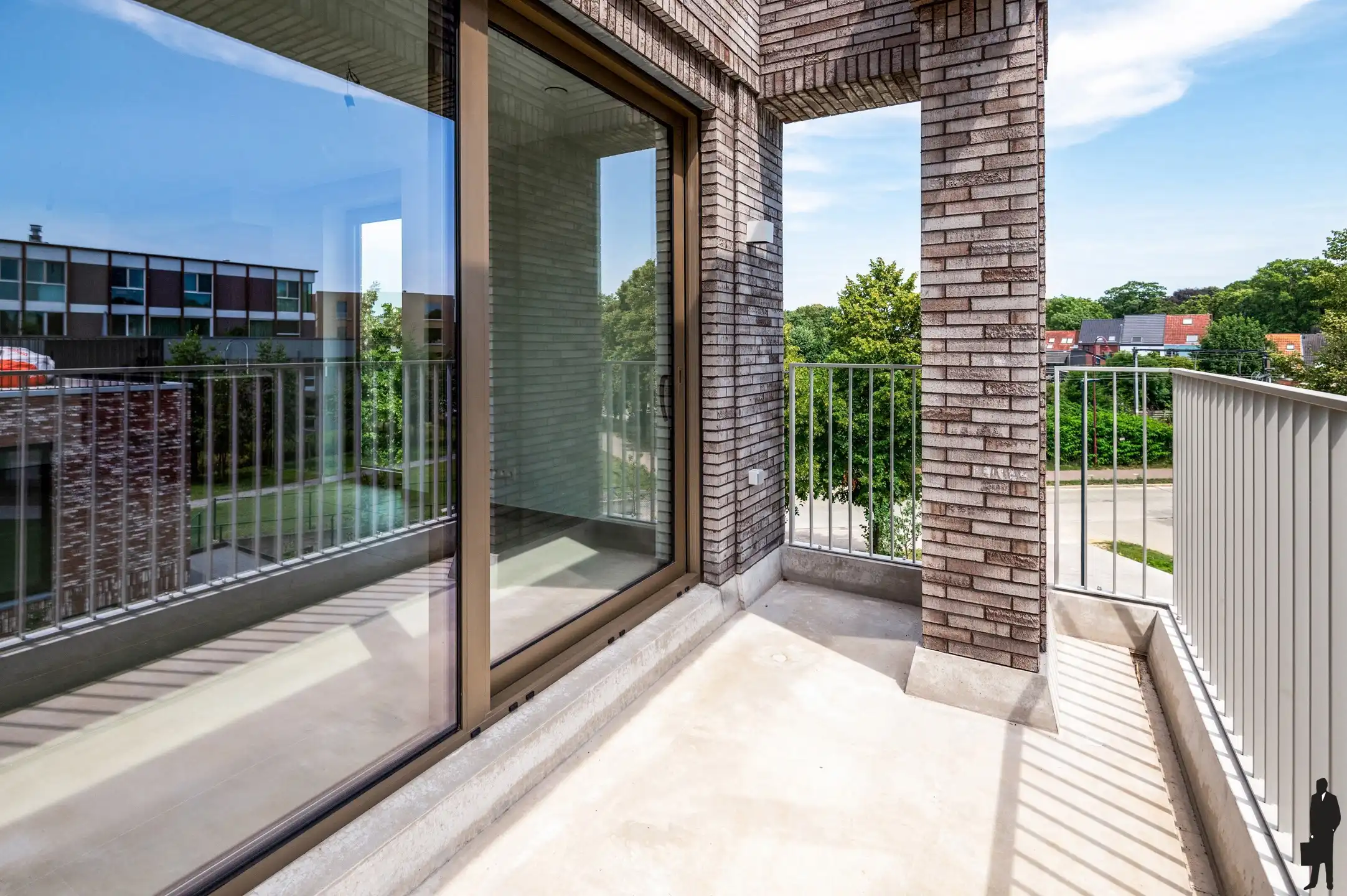 Nieuwbouw appartement met 2 slks, terras en autostaanplaats foto 9