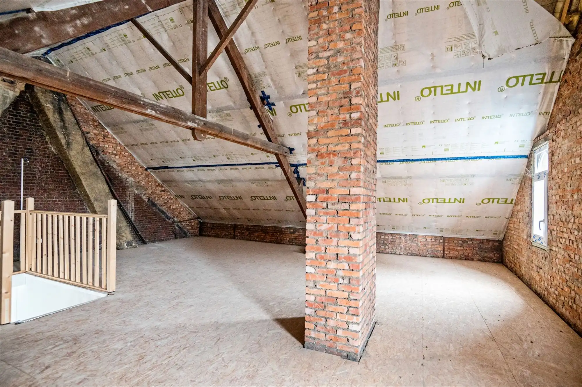 Gemoderniseerde woning met 4 slpks te Putte foto 10