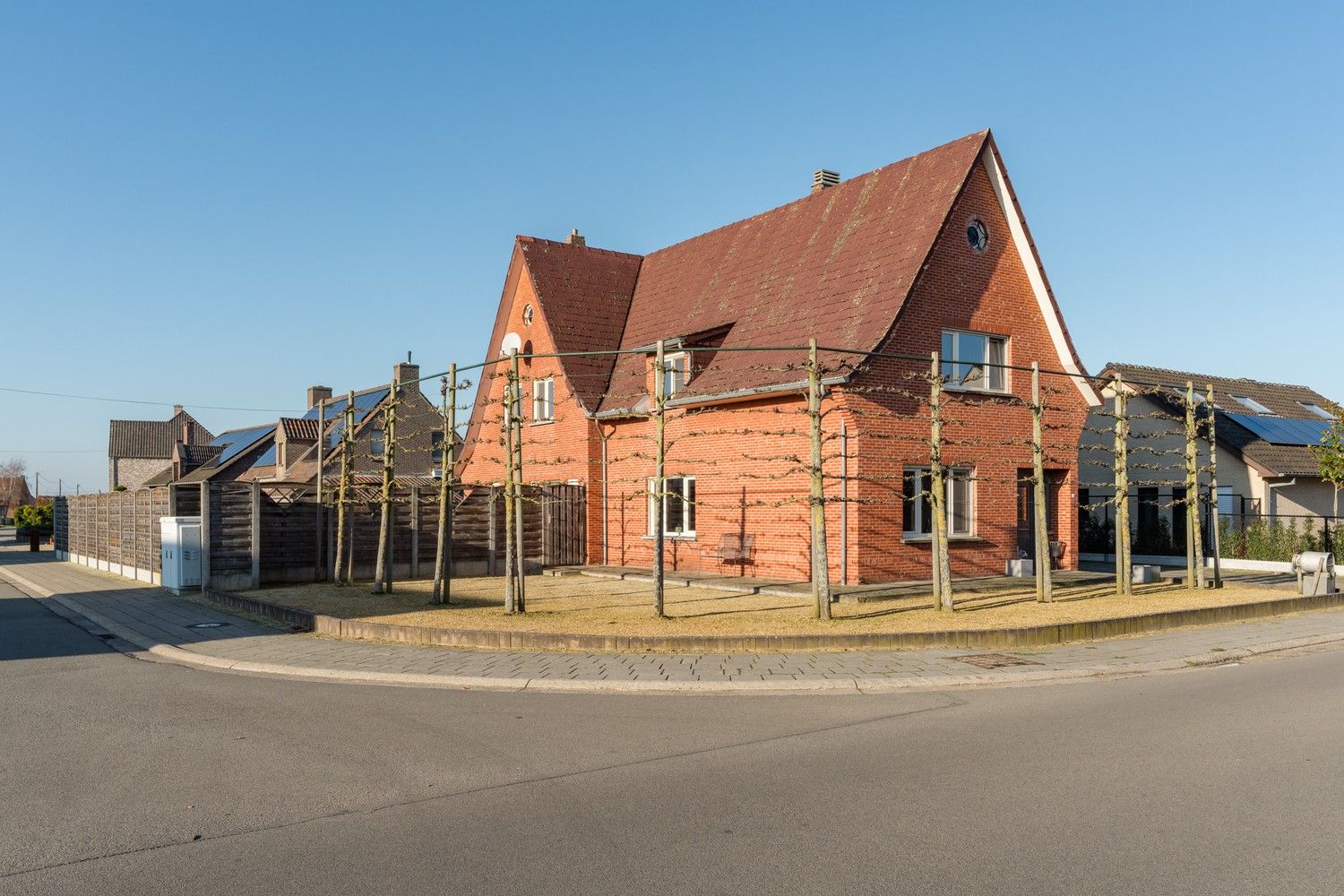 Hoofdfoto van de publicatie: Karaktervolle vrijstaande woning nabij de Nederlandse grens