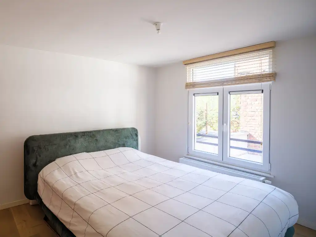 Stijlvolle woning met 3 slaapkamers en buitenruimte in Centrum Gent. foto 9