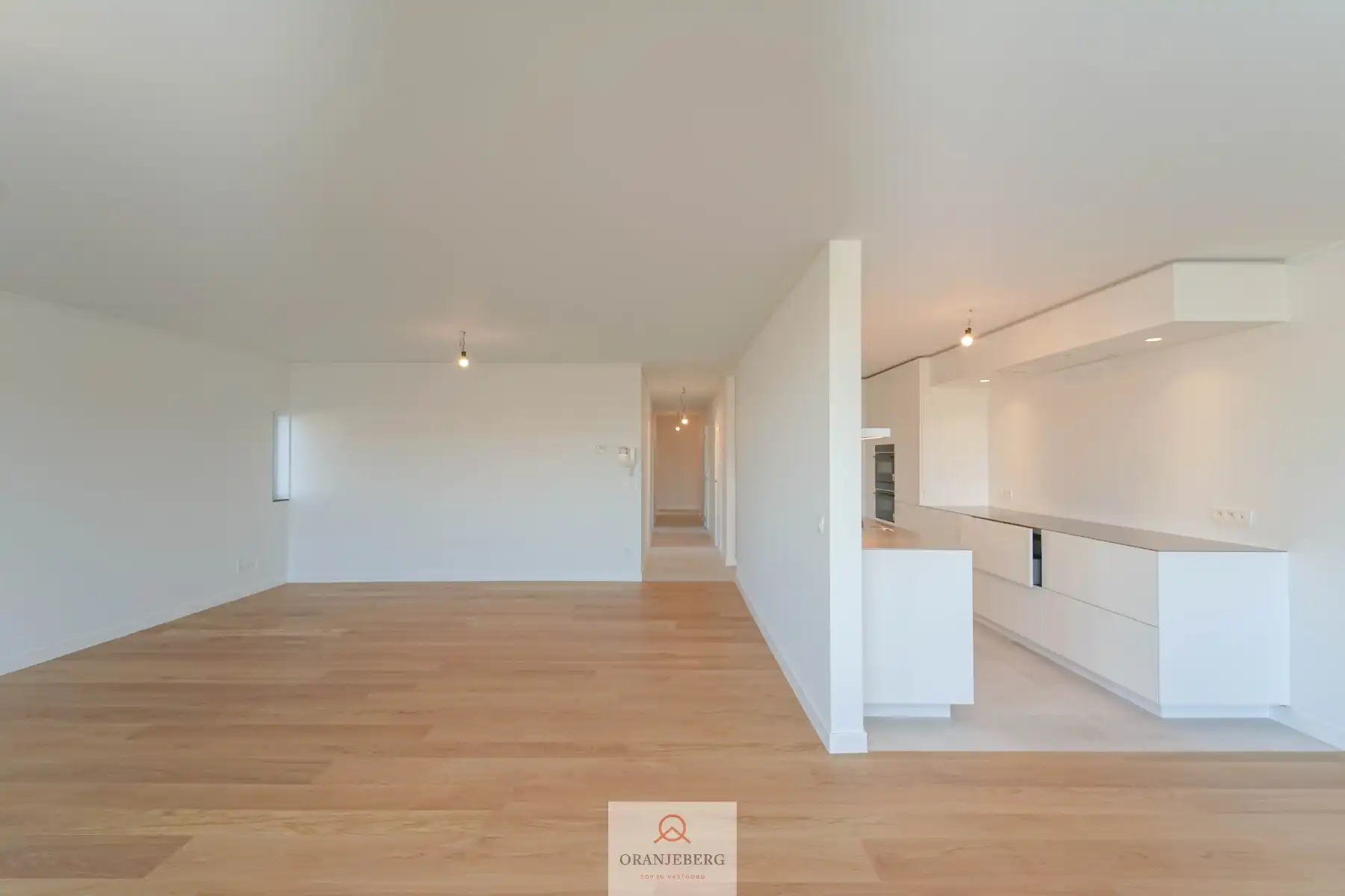 3-slpk appartement aan Portus Ganda foto {{pictureIndex}}