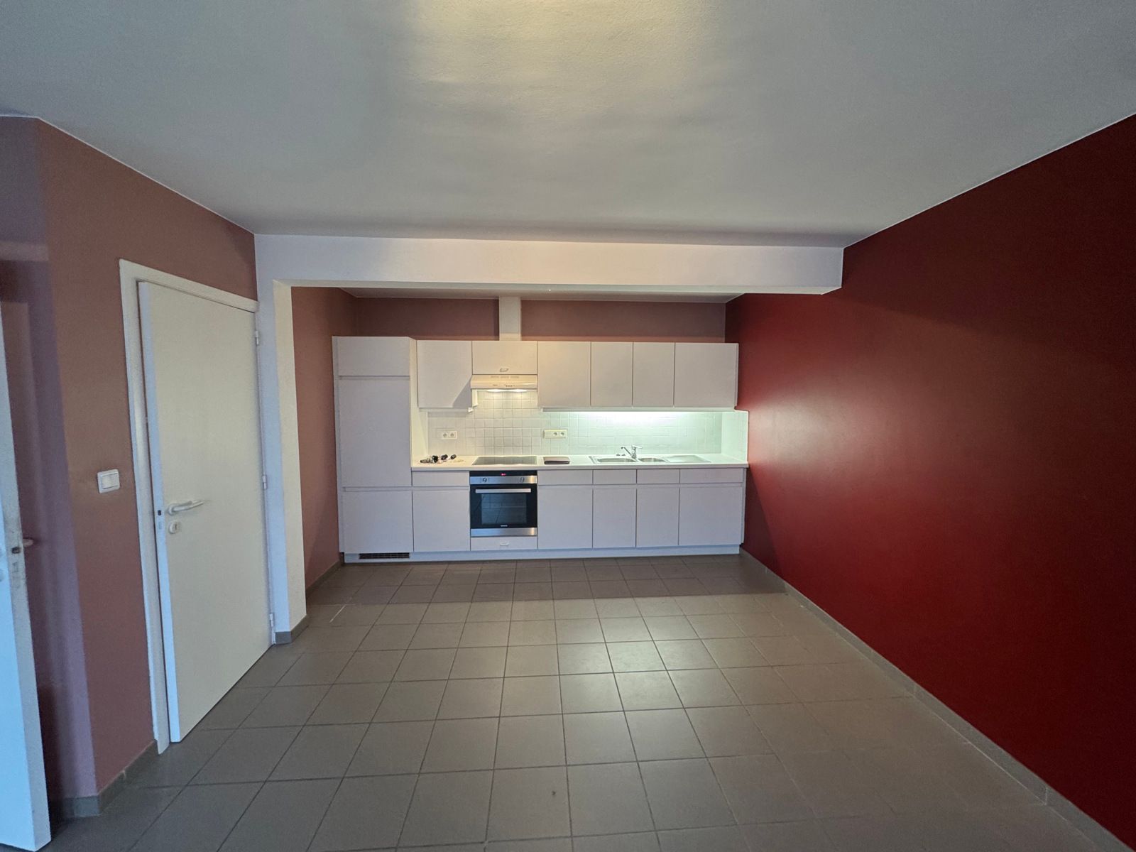 Appartement te huur in het gezellige Moerbeke foto 3