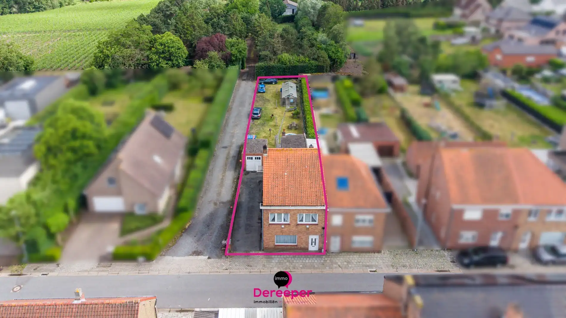 Te renoveren halfopen woning met zuidgerichte tuin op 571 m² in Jabbeke foto 4