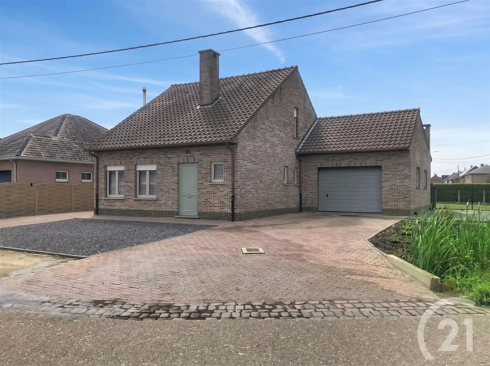 Ruime woning te huur in Booischot! foto {{pictureIndex}}