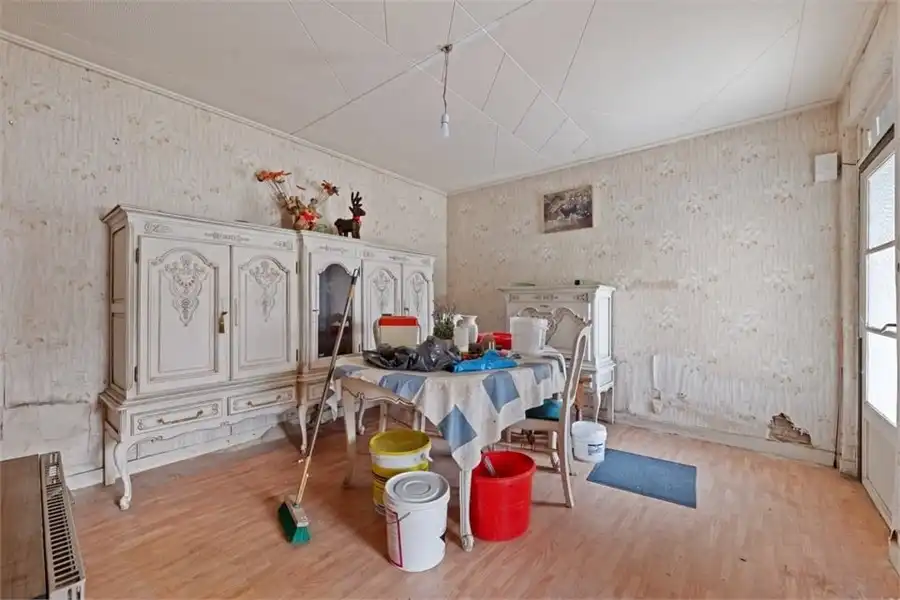 2 TE RENOVEREN WONINGEN+ 16 GARAGES OP EEN PERCEEL VAN 9A87 foto 22