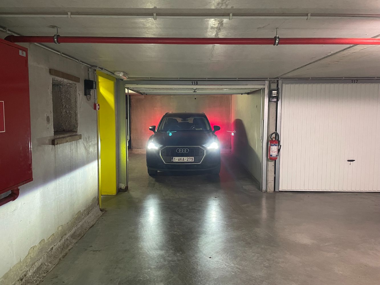 Zeer grote garagebox met extra berging in Westende-bad foto 3