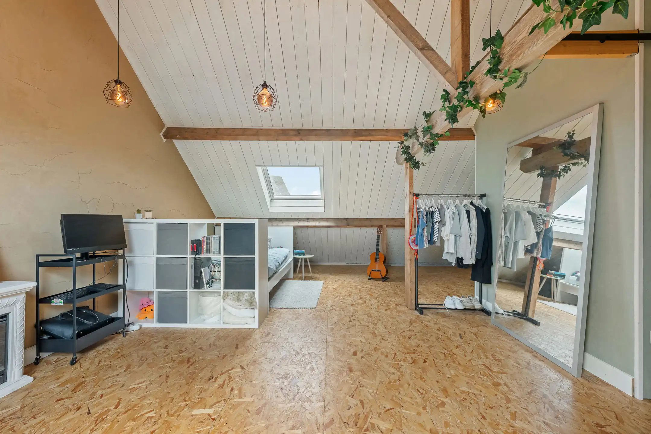 Veelzijdige woning met grote garage te Vlijtingen foto 27