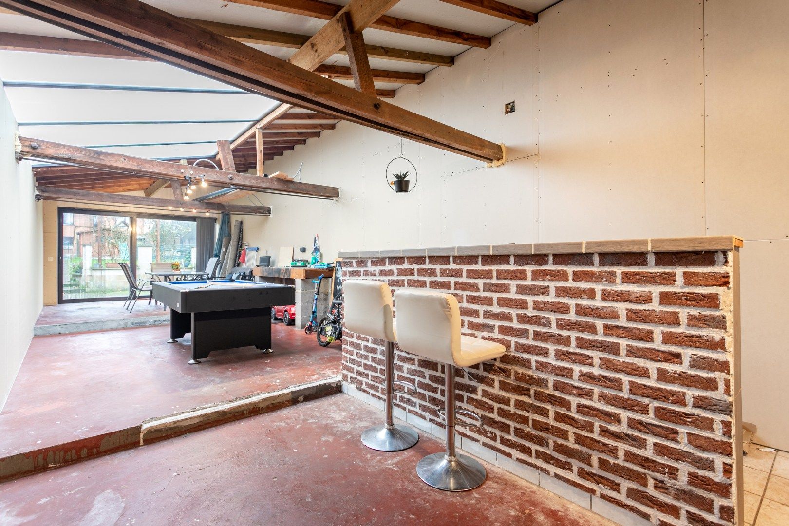 Instapklare woning met 3 slaapkamers, veranda en garagebox in Lembeek foto 7