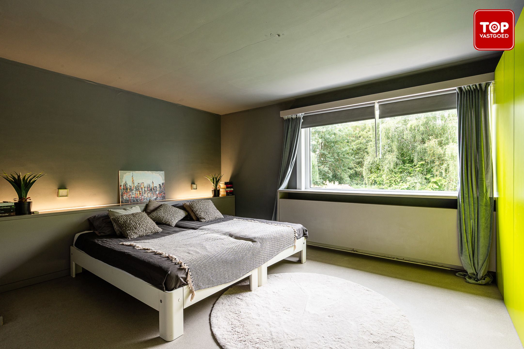 Ruime woning met 4 slaapkamers en fantastische tuin in Drongen foto 13