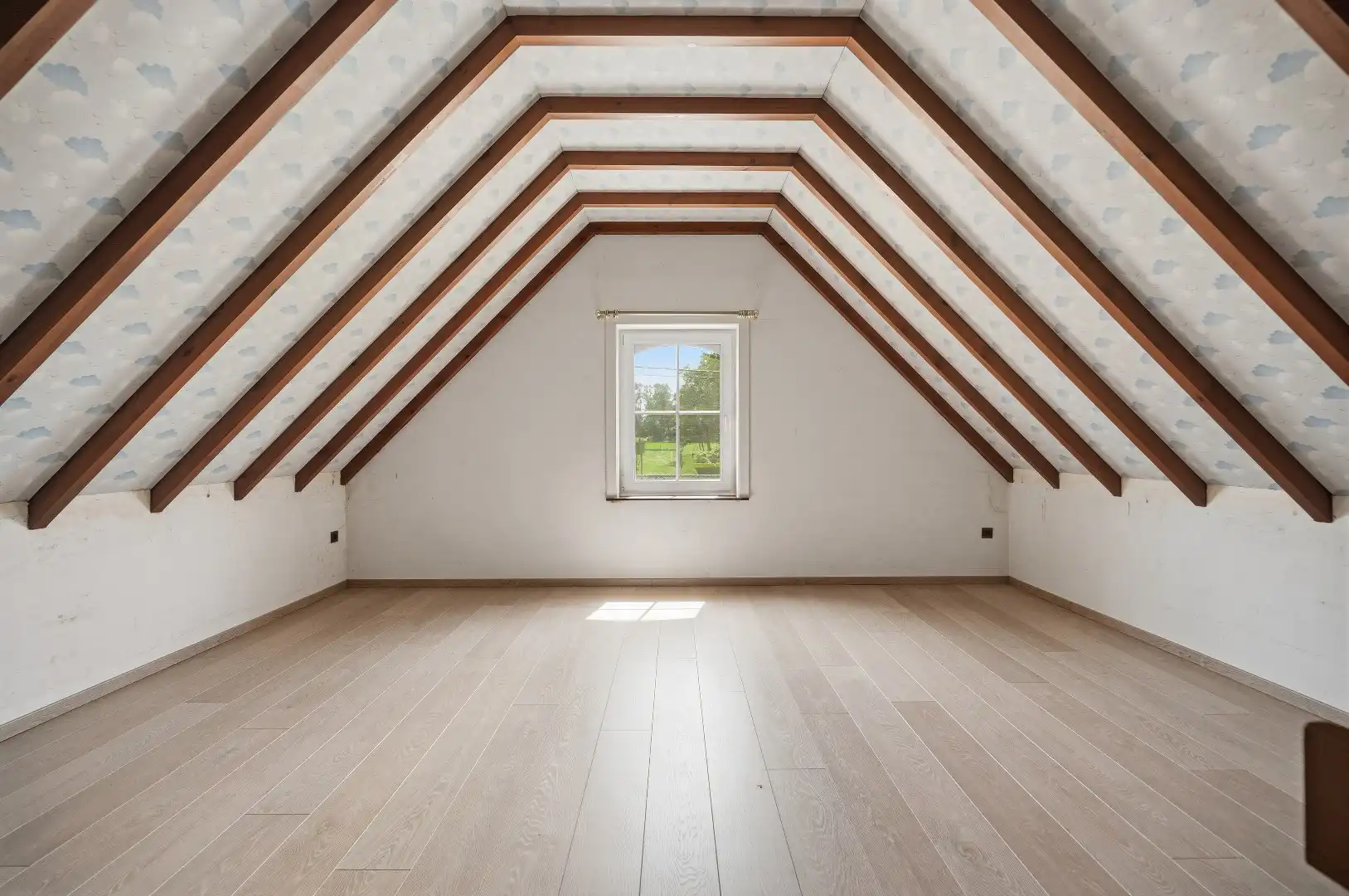 Exclusieve stijlvolle villa met prachtige tuin in rustige omgeving foto 17
