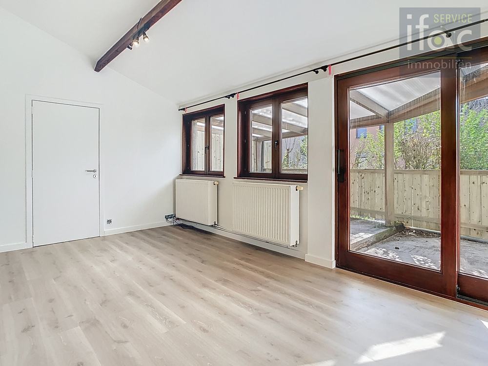 Rijhuis te huur foto 7