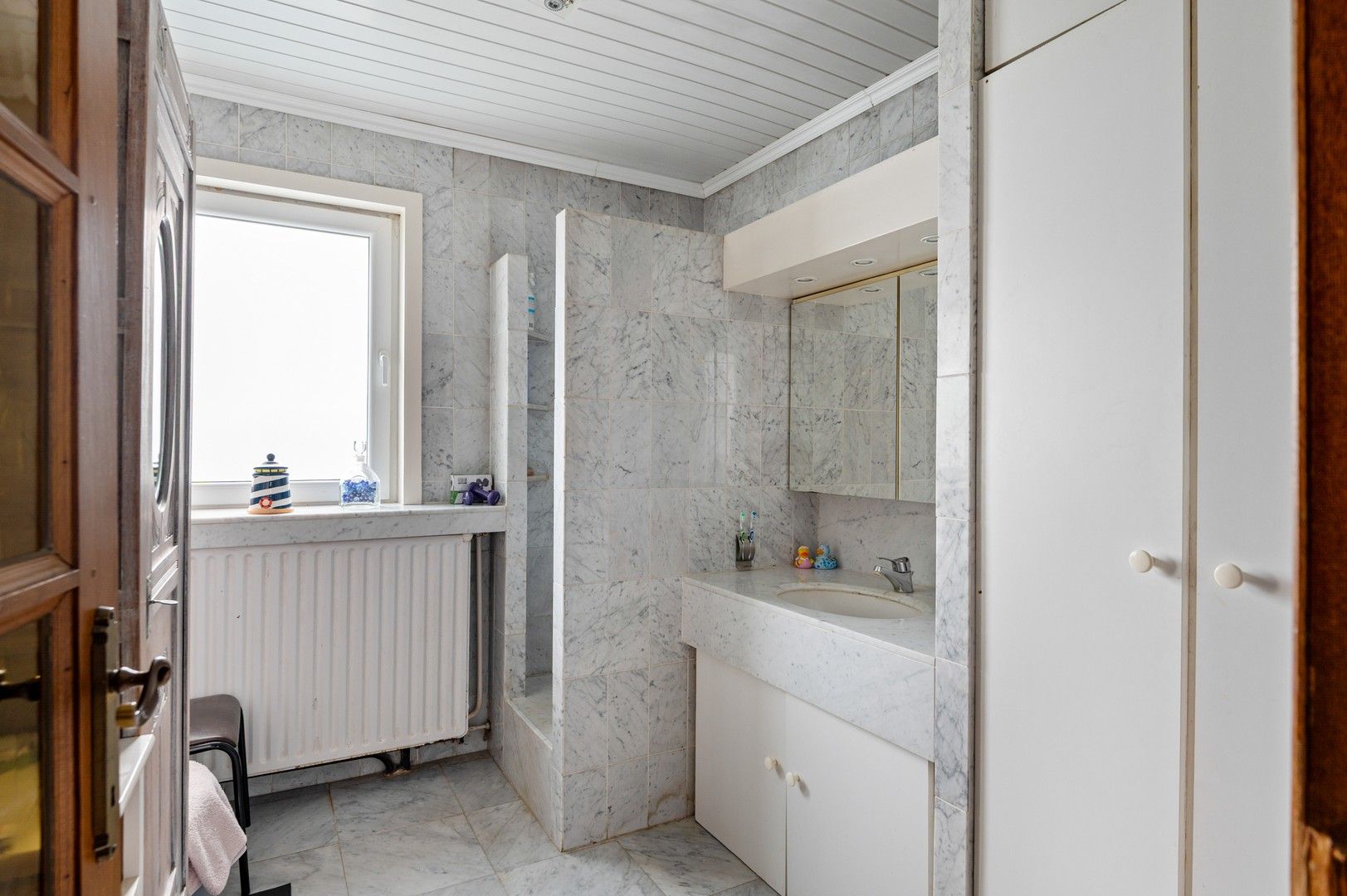 Verzorgde woning met 3 slp en ruime tuin op toplocatie in Schoten foto 17