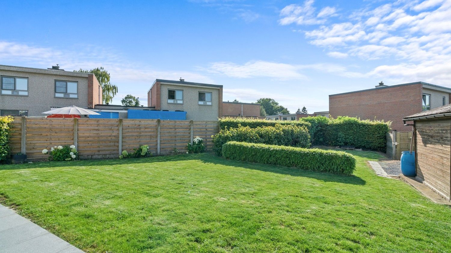 Mooie gelijkvloerse woning met 3 slaapkamers, garage en tuin foto 29