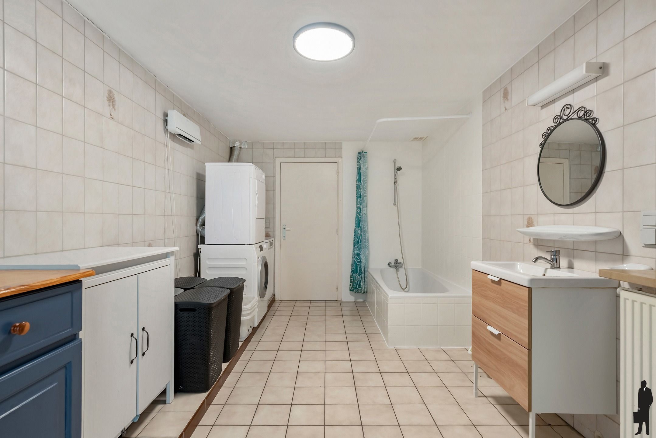 Woning met 4 slks en grote schuur op perceel van ca. 1026m² foto 12