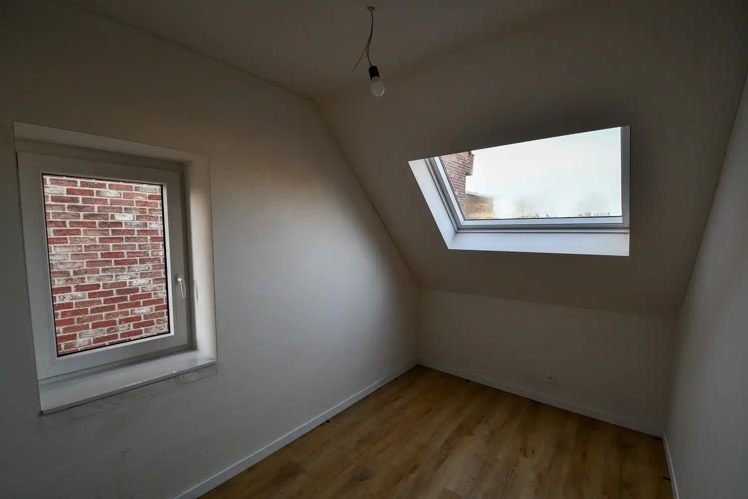 Volledig gerenoveerde charmante dorpswoning met uitmuntende energiescore foto 8