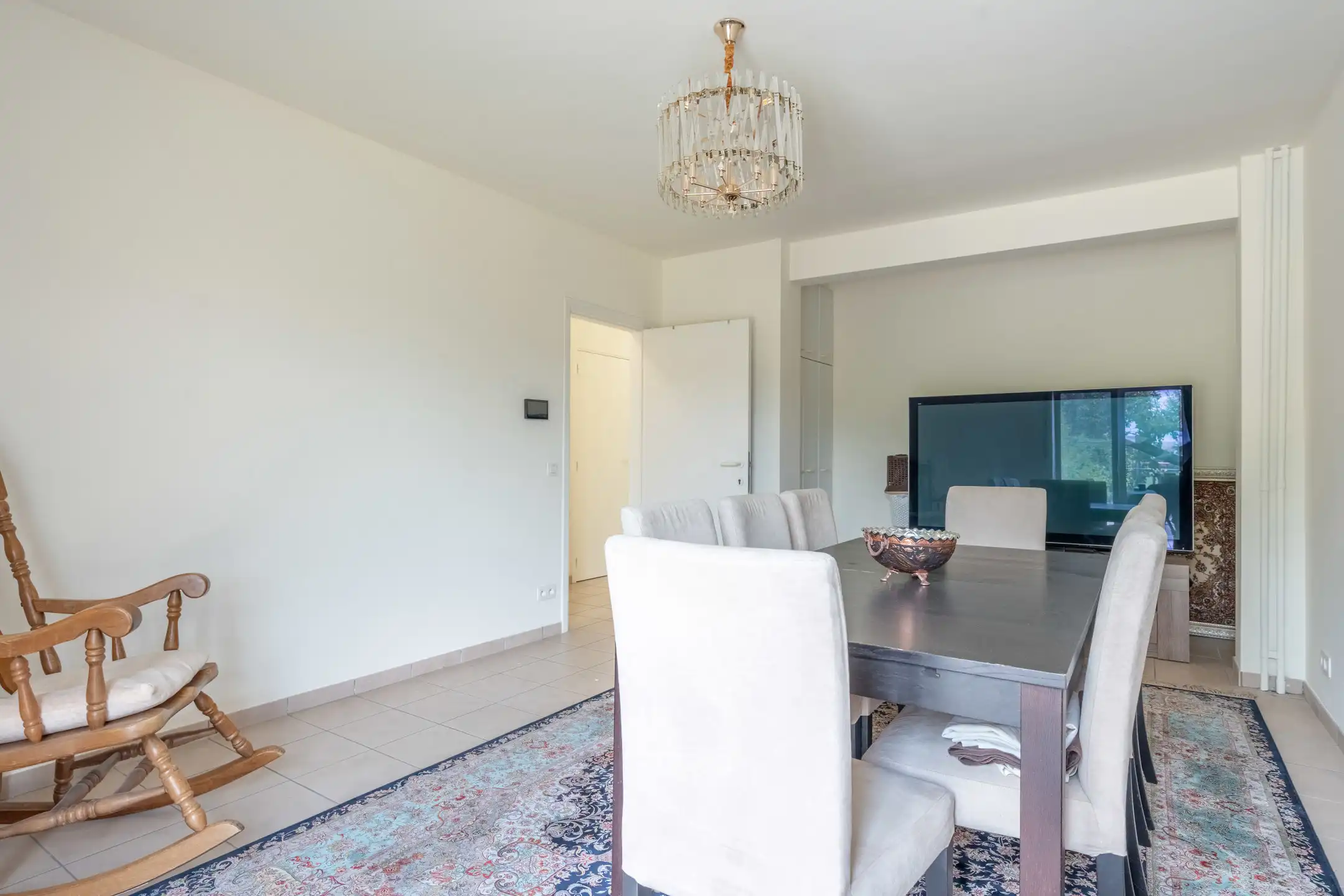 Volledig vernieuwde  woning/kantoor/handelspand met 5 slpks foto 31