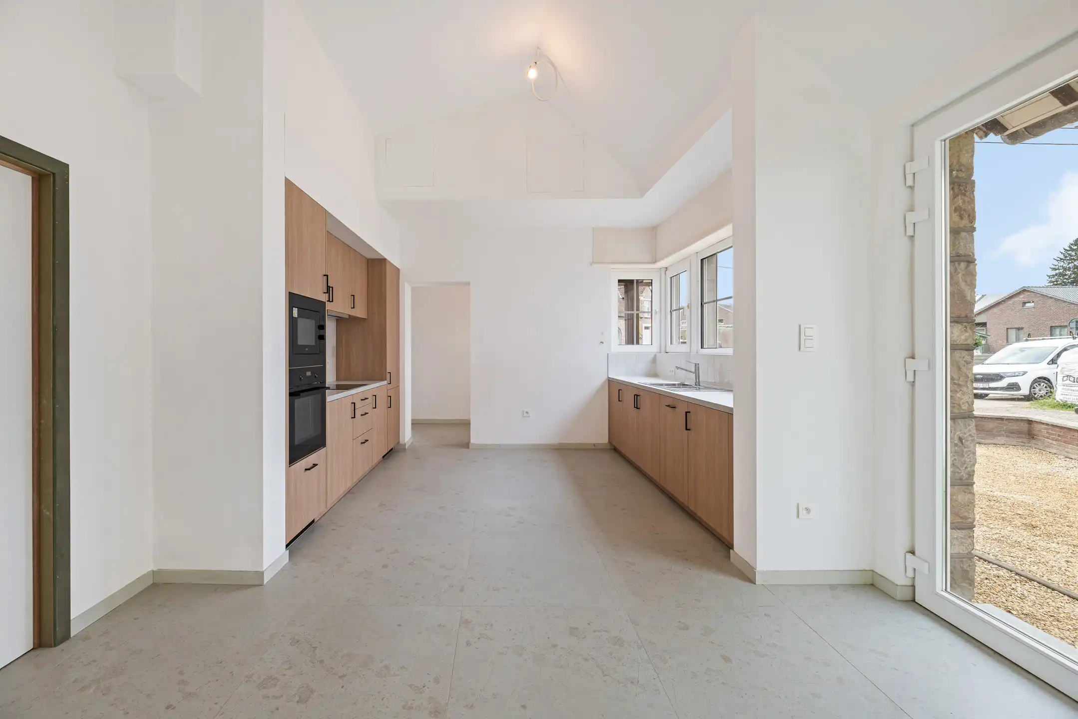 Instapklare woning met 4 slaapkamers te Zichen foto 2